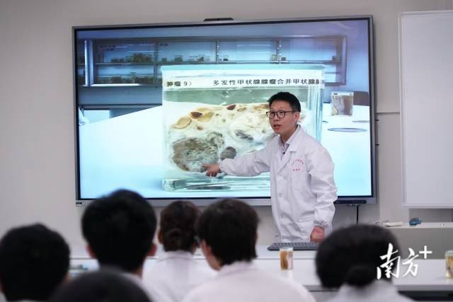 1 通讯员 受访者供图 供图