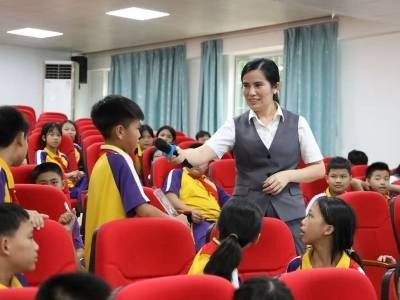 广发银行阳江分行为学生送去“开学金融第一课”