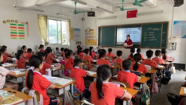 从“育”到“留”，广东这样打造高素质乡村教师队伍