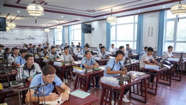 重点项目“连连看”！央地媒体“组队”探访广东援疆成果