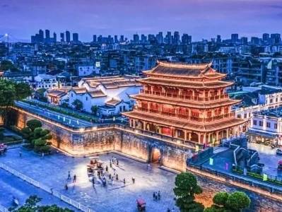 “跟着美食去旅行”，这12条宝藏线路请收好！