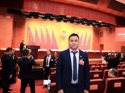 龙岗新力量④｜黄辉才的“1985”浪漫执念：于无声处“新”赋能