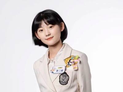 姜二嫚：00后诗人用阅读沉淀成长记忆