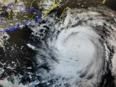 视频｜做好巨灾防御准备！台风“桦加沙”将严重影响江门