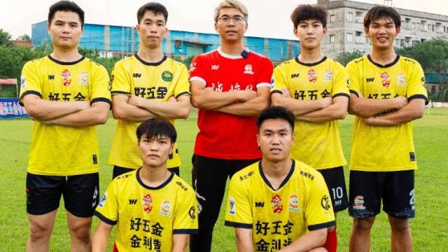 2025村超全国总冠军：奋斗是为每一次丰收