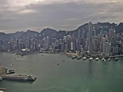 香港天文台发出“8号风球”，将持续评估情况随时改挂更高风球