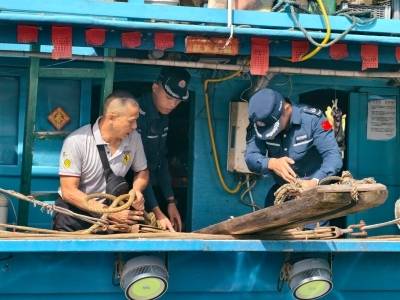广东海警提醒：切勿出海，遇险请拨打95110求助