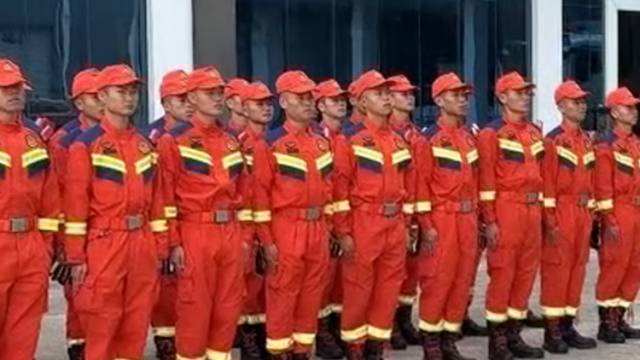 硬核守护！消防机动队伍700精锐前置6市，严阵以待迎战台风