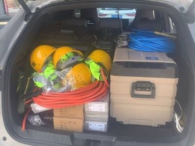 台风逼近台山川岛，中国铁塔抢修队严阵以待