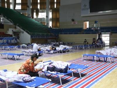 肇庆封开启动18个应急避难所，应对台风“桦加沙”