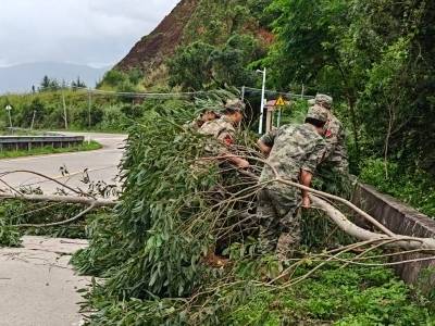 严阵以待！阳西县人武部官兵全力迎战台风“桦加沙”