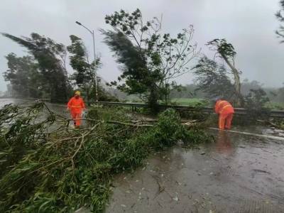 阳江市交通运输系统全力开展灾后清障保通工作