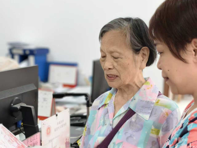 定格荣光与幸福！科苑社区为退役军人家庭举办公益摄影活动