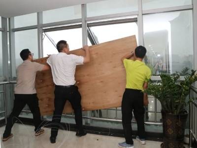 台风“桦加沙”过境，阳江法院在行动