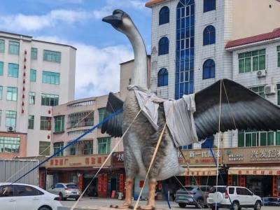 台风过后，阳江网红大鹅雕像“满血修复”，29日约定你！