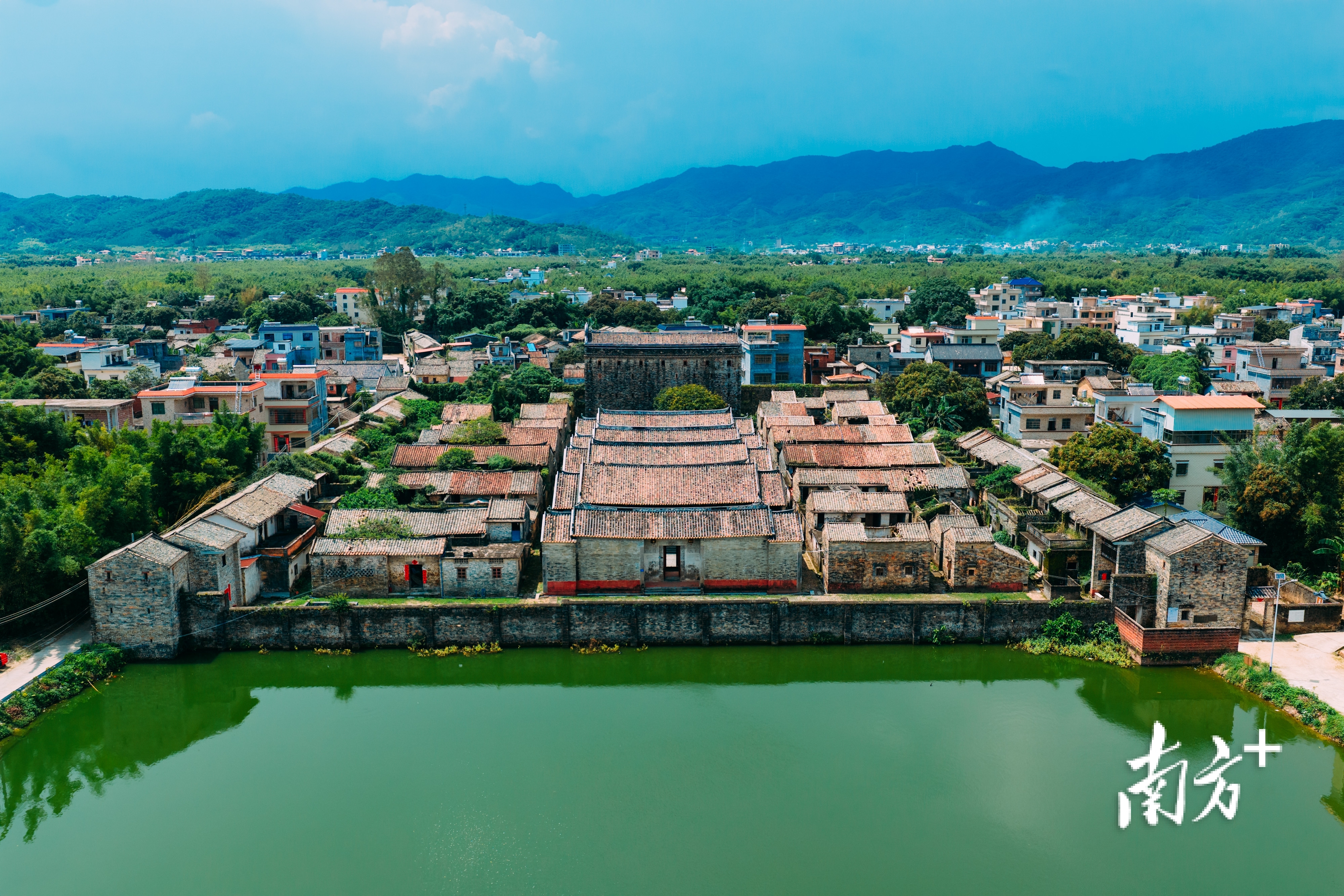     南方+ 王昌辉 拍摄