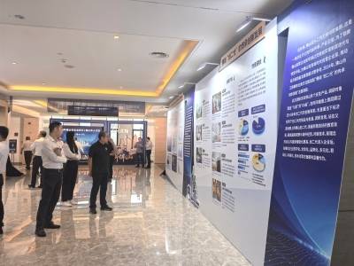 聚焦“创二代”与“职业经理人”，南方日报发布两份重磅报告｜佛山市企业家日人才日