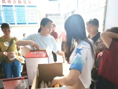 选调生吴玉婷的抗台风日记：这份见证，比任何说教都更具震撼力