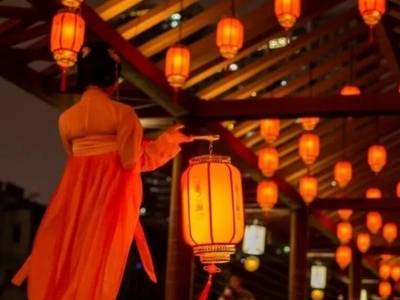 双节游广东，体验“穿越”，沉浸“鱼灯夜游”