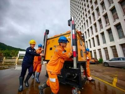 阳江地区受台风影响用户全面复电！