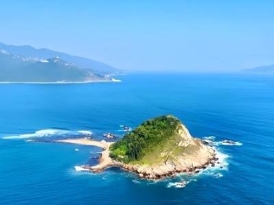 “双节”深圳新玩法曝光！直升机观光368元起，还能体验飞行员！