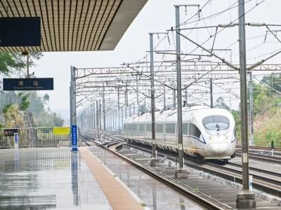 出行高峰到，武广高铁清远站车次情况和出行指引看过来