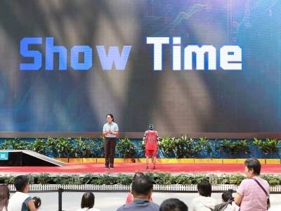 放假了，AI、机器人都来广东打卡世界最大科技馆了？