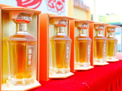 新会陈皮露酒受热捧，“新会陈皮+”集市崭露头角