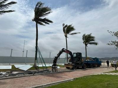 李仕鹏率队督导台风防御工作