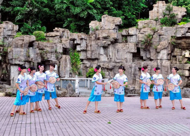 表现形式多样的陆河山歌。图源：汕尾档案方志