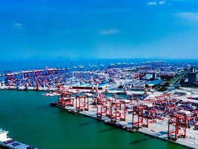 点燃全运圣火的海港，正带动湾区走向世界