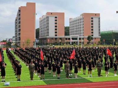 揭东区人武部开展新生军训