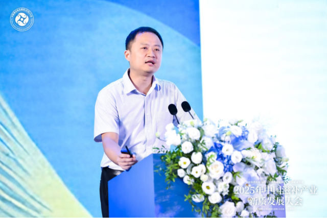 中国中医科学院中药资源中心中药材品质评价研究室主任詹志来教授 中国中医科学院中药资源中心中药材品质评价研究室主任詹志来教授