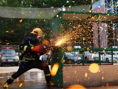 锤炼应急真功夫！东莞这场消防救援员竞赛落幕