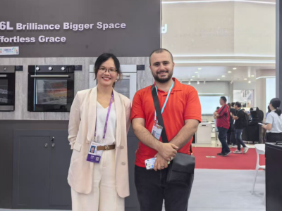 特写｜广交会上的“回头客”：一句建议，一年打磨，一笔大单