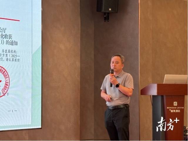 农业农村部农作物生产全程机械化专家指导组甘蔗组成员、广西壮族自治区农业机械化服务中心科技推广部部长黄严