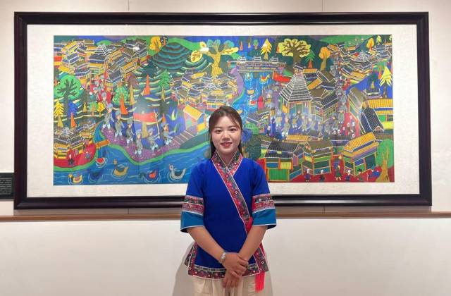 三江侗族农民画传承人吴怡悦。