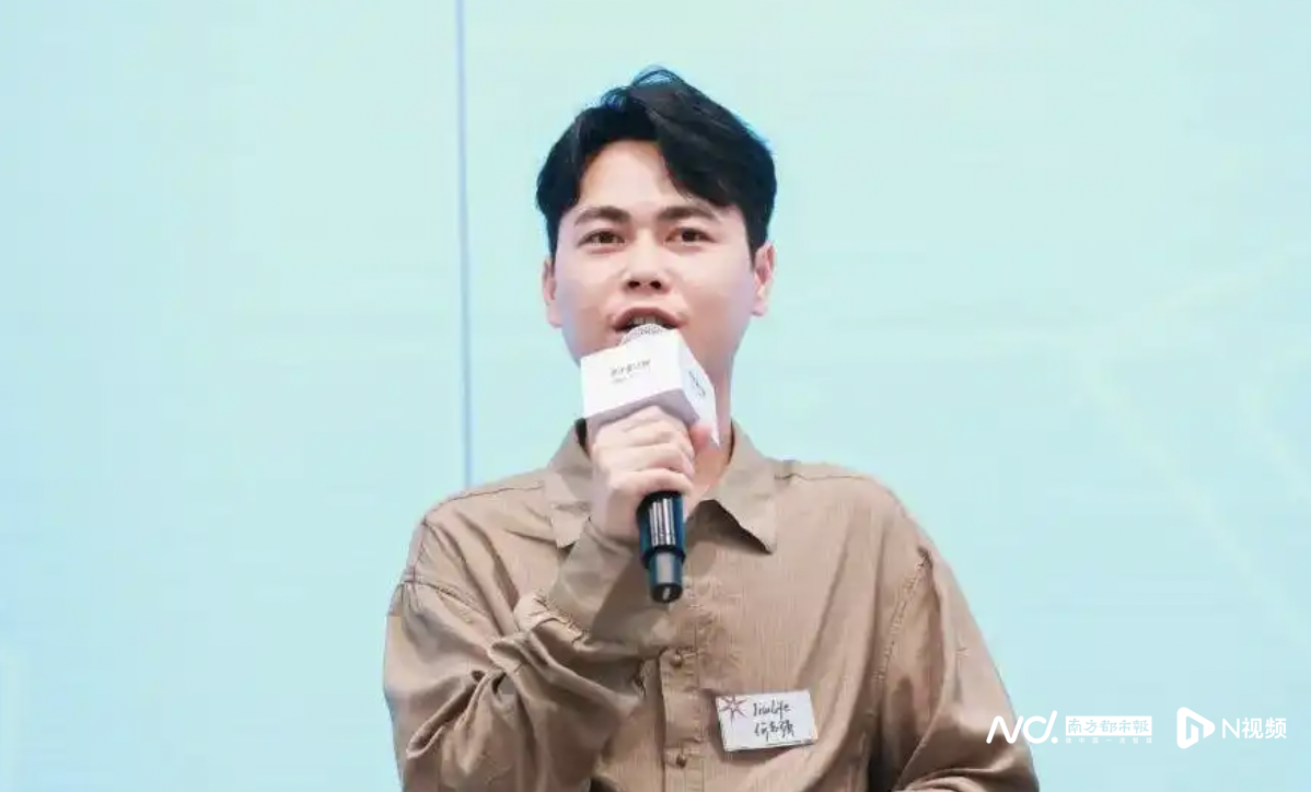 从“鸡肋”赛道到年收10亿，便携小风扇缘何卖超六千万台？