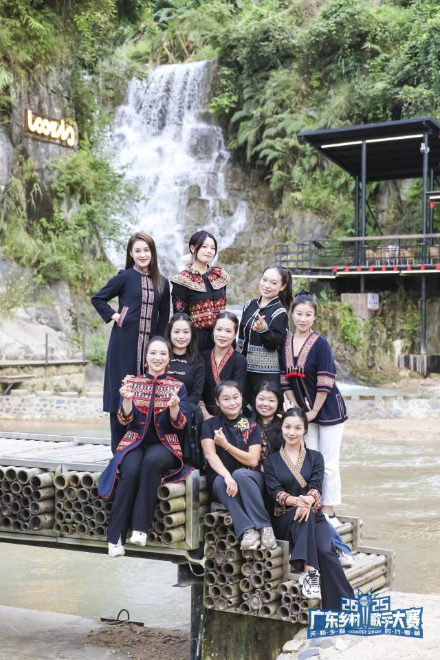 九歌组合感情深厚。 吴秒衡 摄 九歌组合感情深厚。 吴秒衡 摄