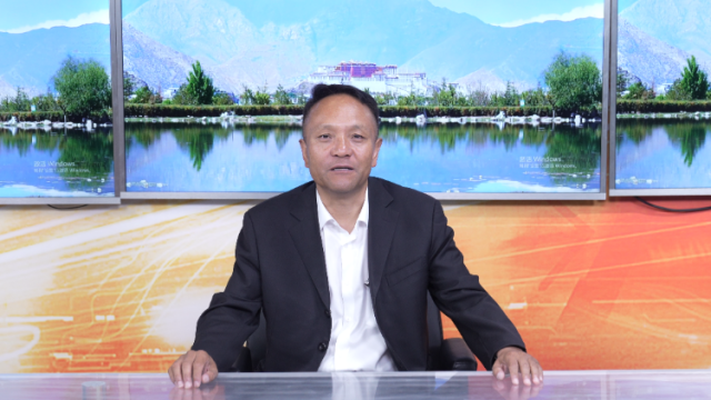 西藏日报祝贺南方+客户端上线十周年