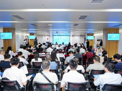 探索破解县域经济成长的烦恼！帮扶工作队助力举办“媒体+”兴宁鸽产业“诸葛亮”会议