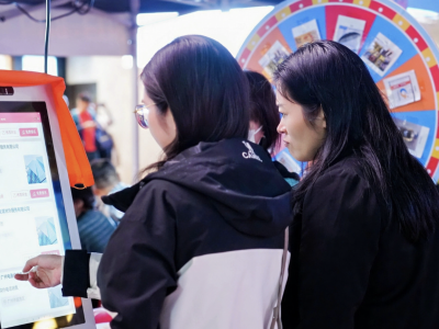 转角见offer，北京路招聘夜市多维服务暖人心