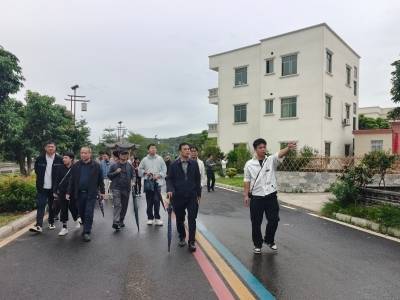 茂名滨海新区赴高州市学习交流“百千万工程”典型村建设经验做法