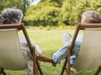 中共中央发布会：建设生育友好型社会，渐进式延迟法定退休年龄