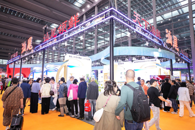 深圳食博会上，汕尾展区备受青睐。