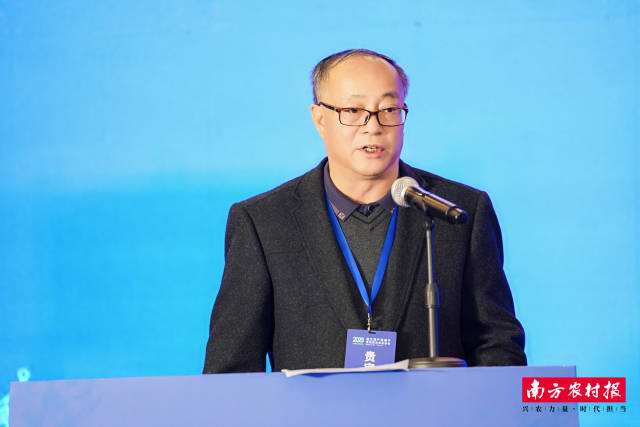 广东省粤黔协作工作队副领队、贵州省农业农村厅党组成员 刘正跃