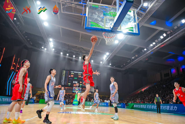 中国文明乡风大会“村BA”群众体育交流活动在陕西延安举办