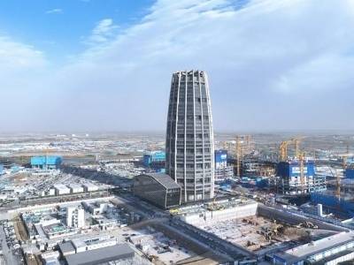 接续奋斗向未来——各地干部群众在四中全会精神指引下奋力拼搏谱新篇