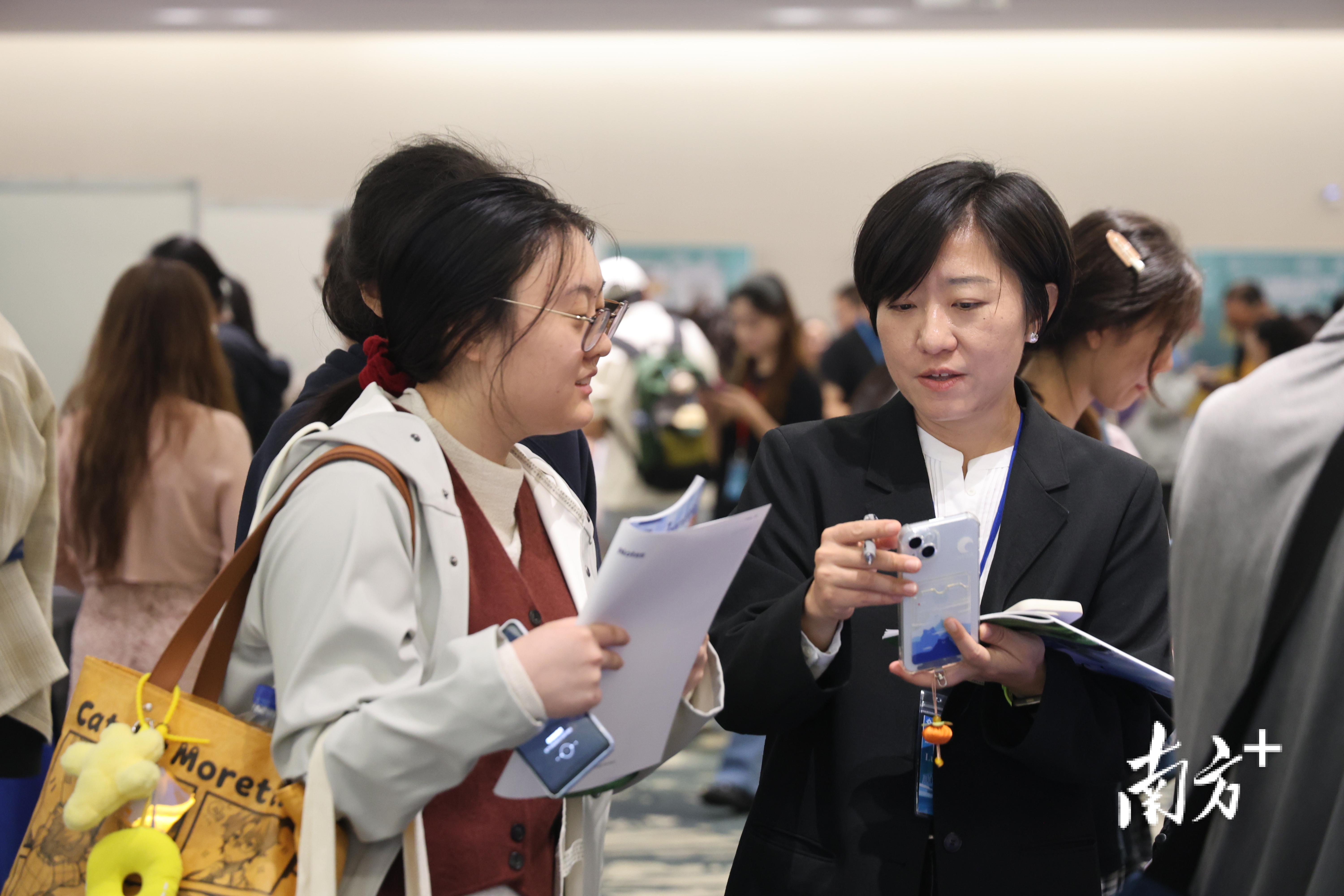 南方+ 关铭荣 拍摄