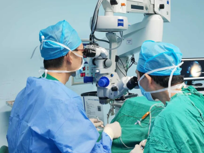 眼底治疗新突破！省医河源医院成功开展首例微创玻璃体切除术